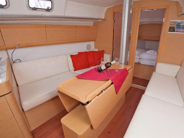 Beneteau First 35 | Psyche