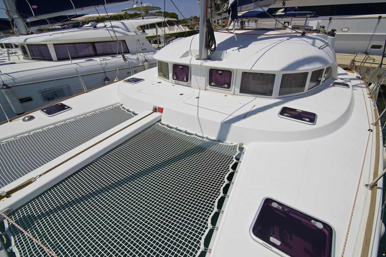 Lagoon 380 | Moonshadow