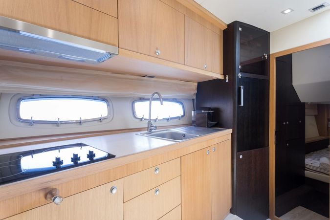 Pearlsea 56 | Silver Arrow