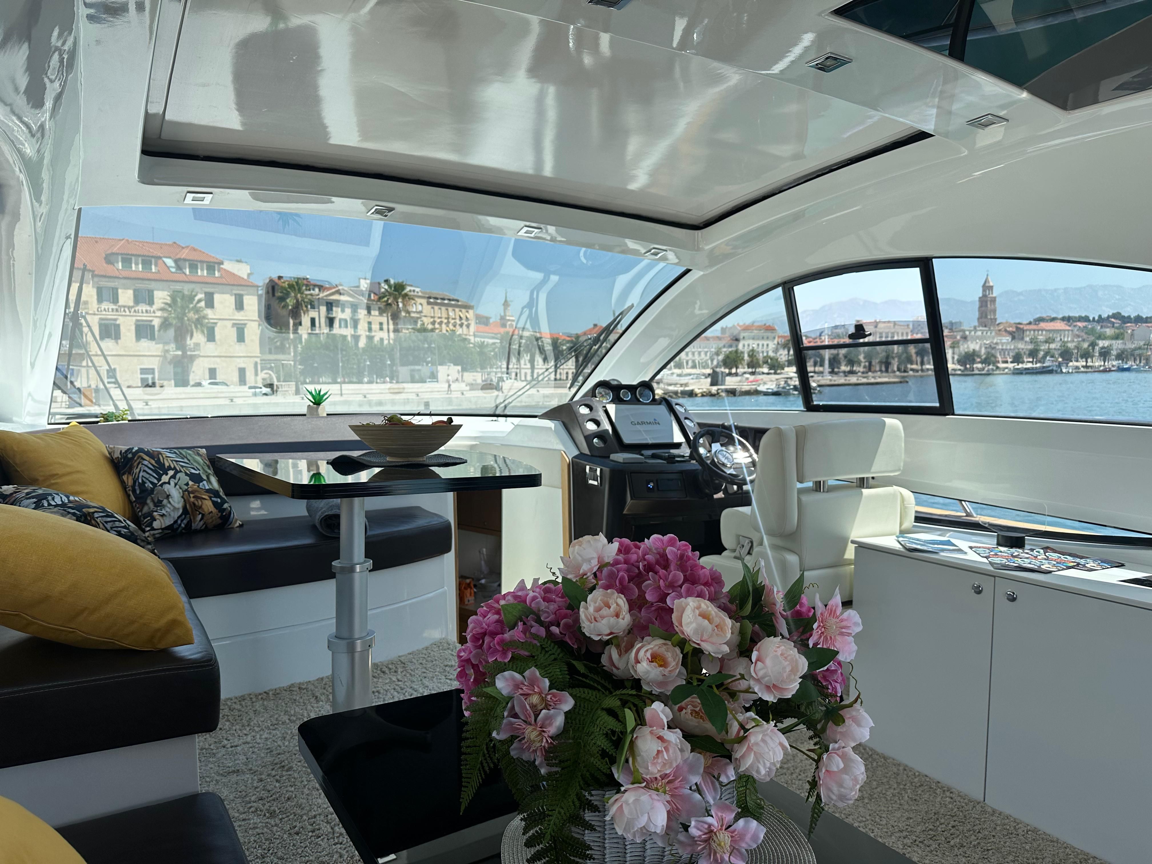 Pearlsea 56 | Silver Arrow