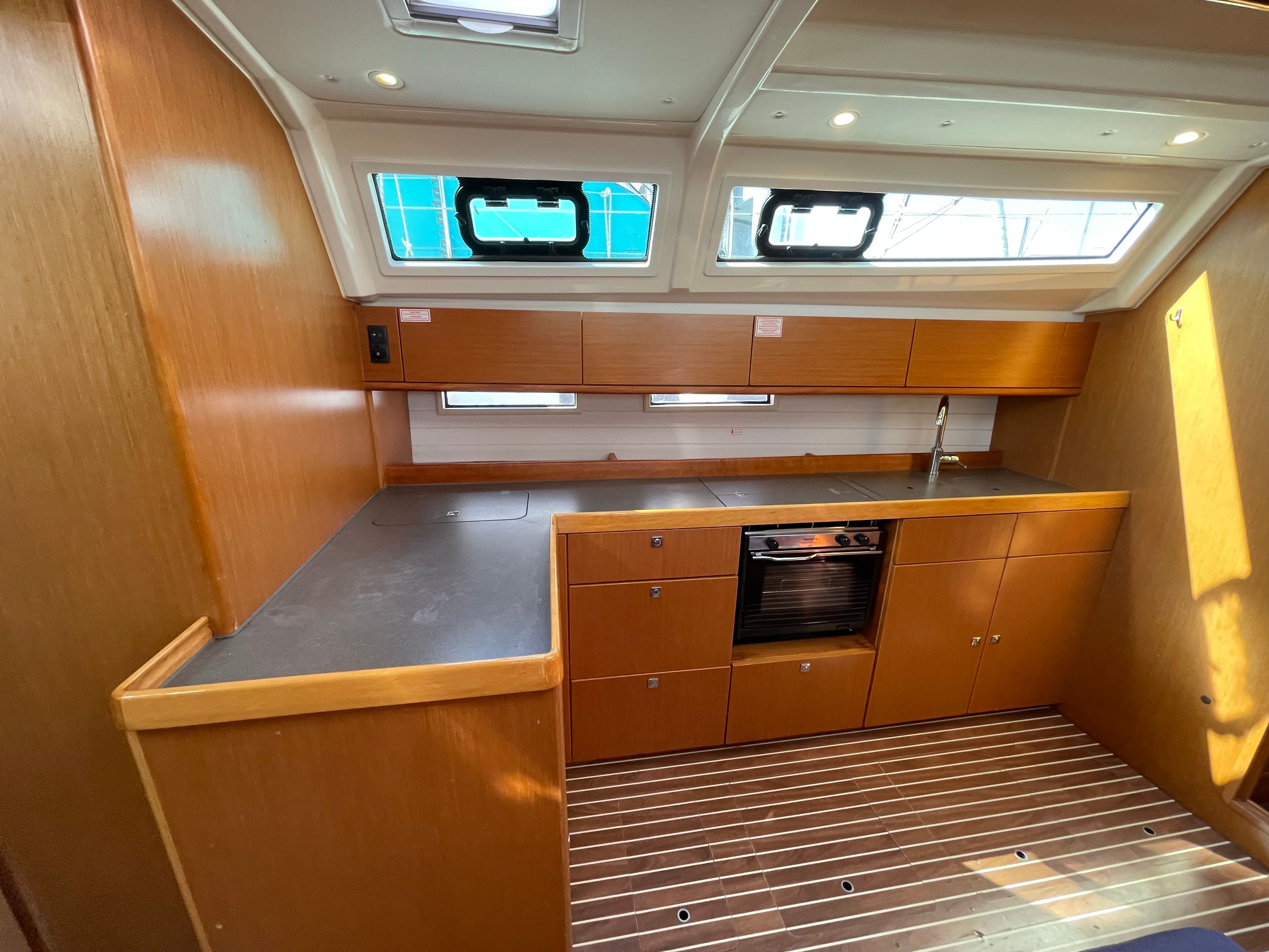 Bavaria Cruiser 46 | Olivia