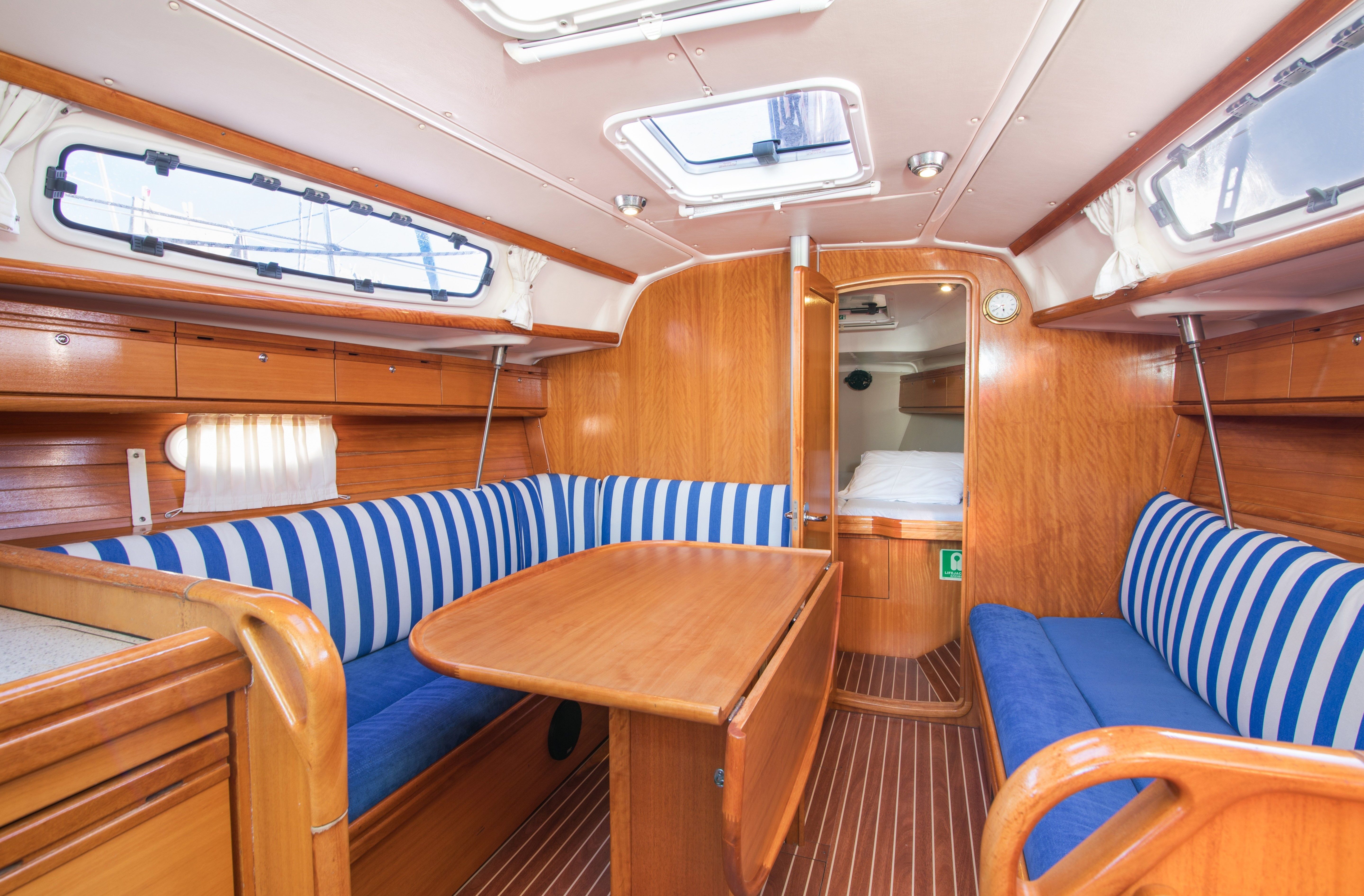 Bavaria Cruiser 34 | Leon