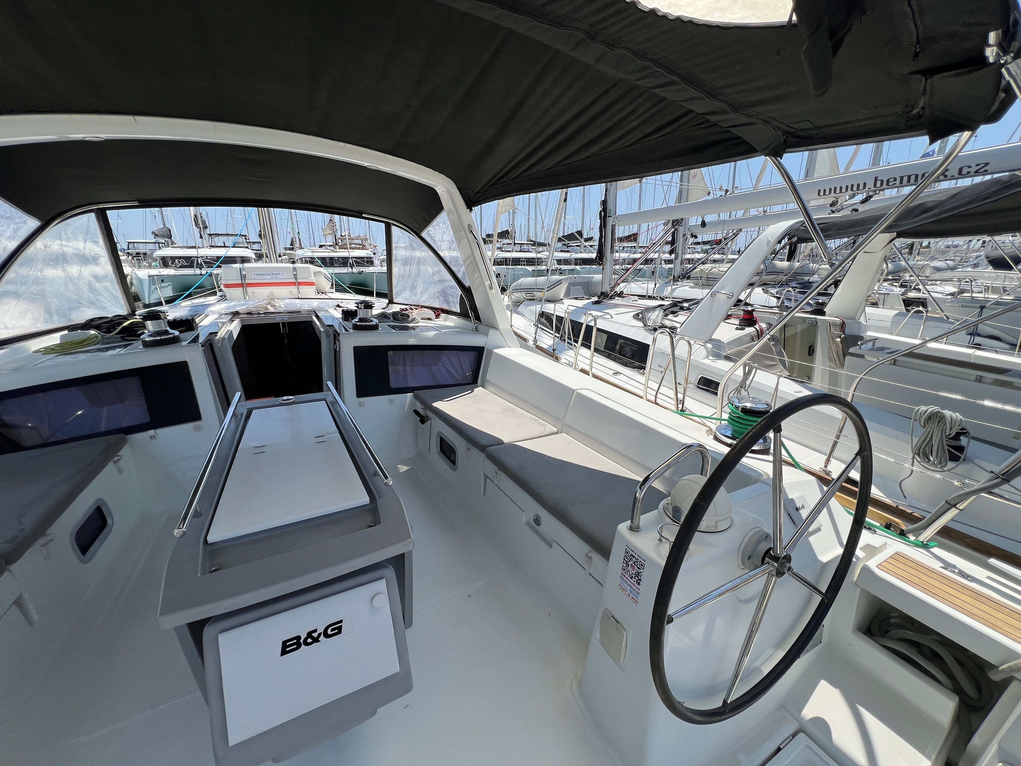 Beneteau Oceanis 48 | Lucy