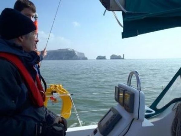 Beneteau Oceanis Clipper 323 | Aphrodite Spirit