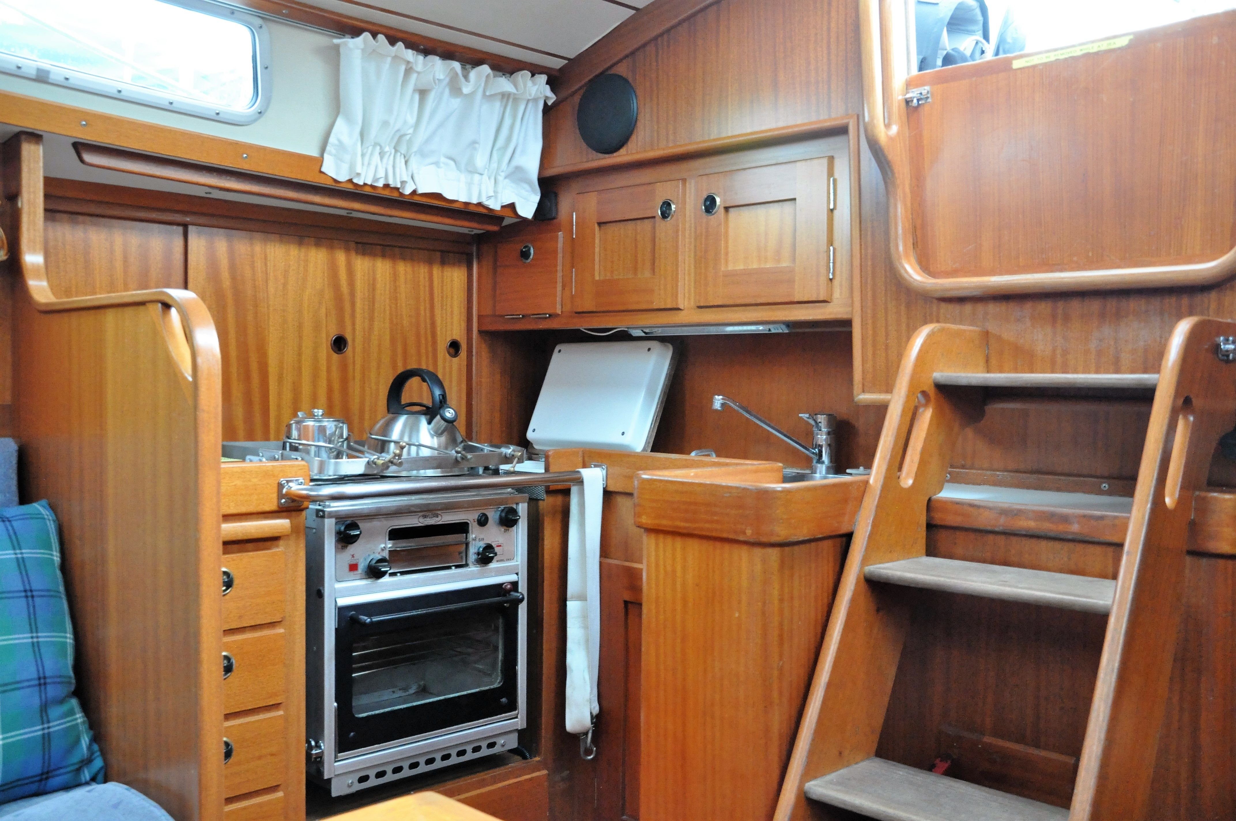 Hallberg Rassy 36 | Aeolus