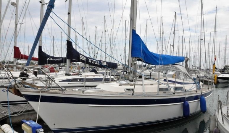 Hallberg Rassy 36 | Aeolus