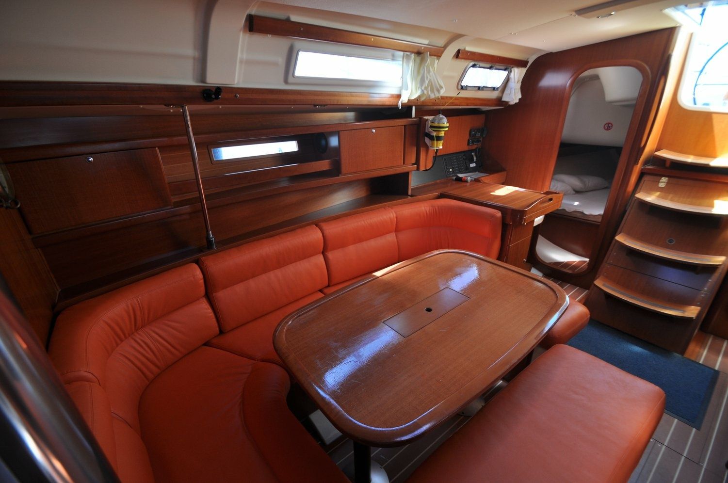 Dufour 365 | Mentholad