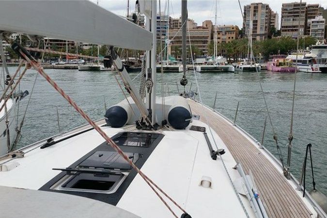 Bavaria Cruiser 56 | Baby Blue 2
