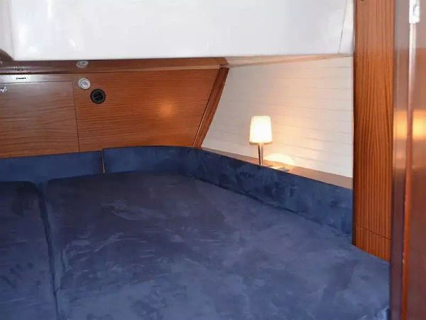 Delphia 47 | Arctic Ice