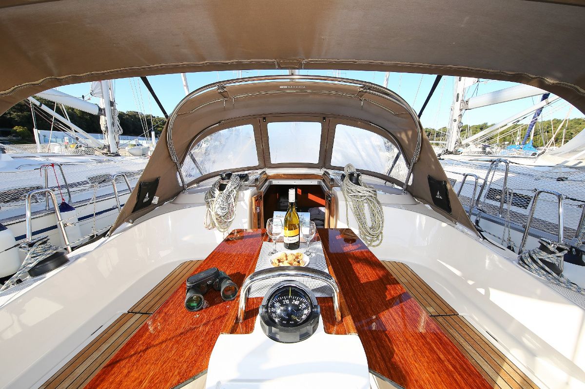 Bavaria Cruiser 37 | Malo Angeline