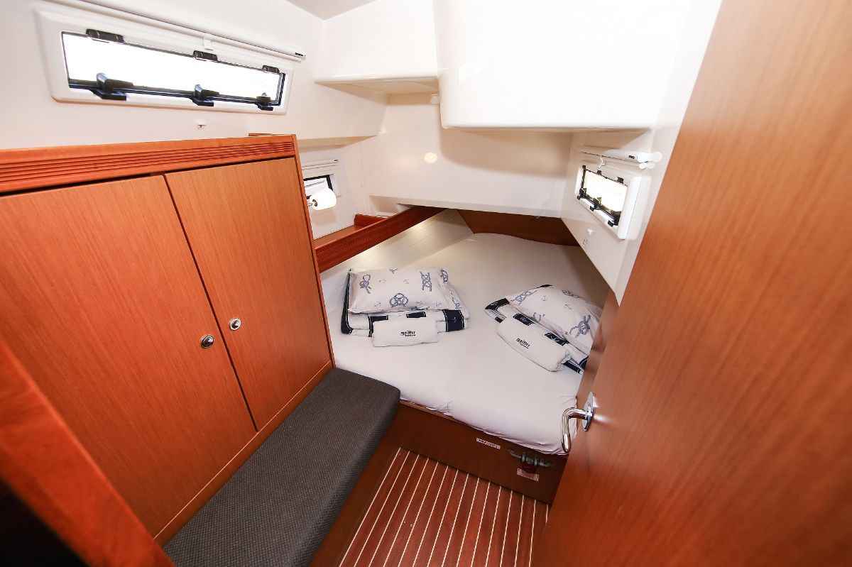 Bavaria Cruiser 40 | Ornela