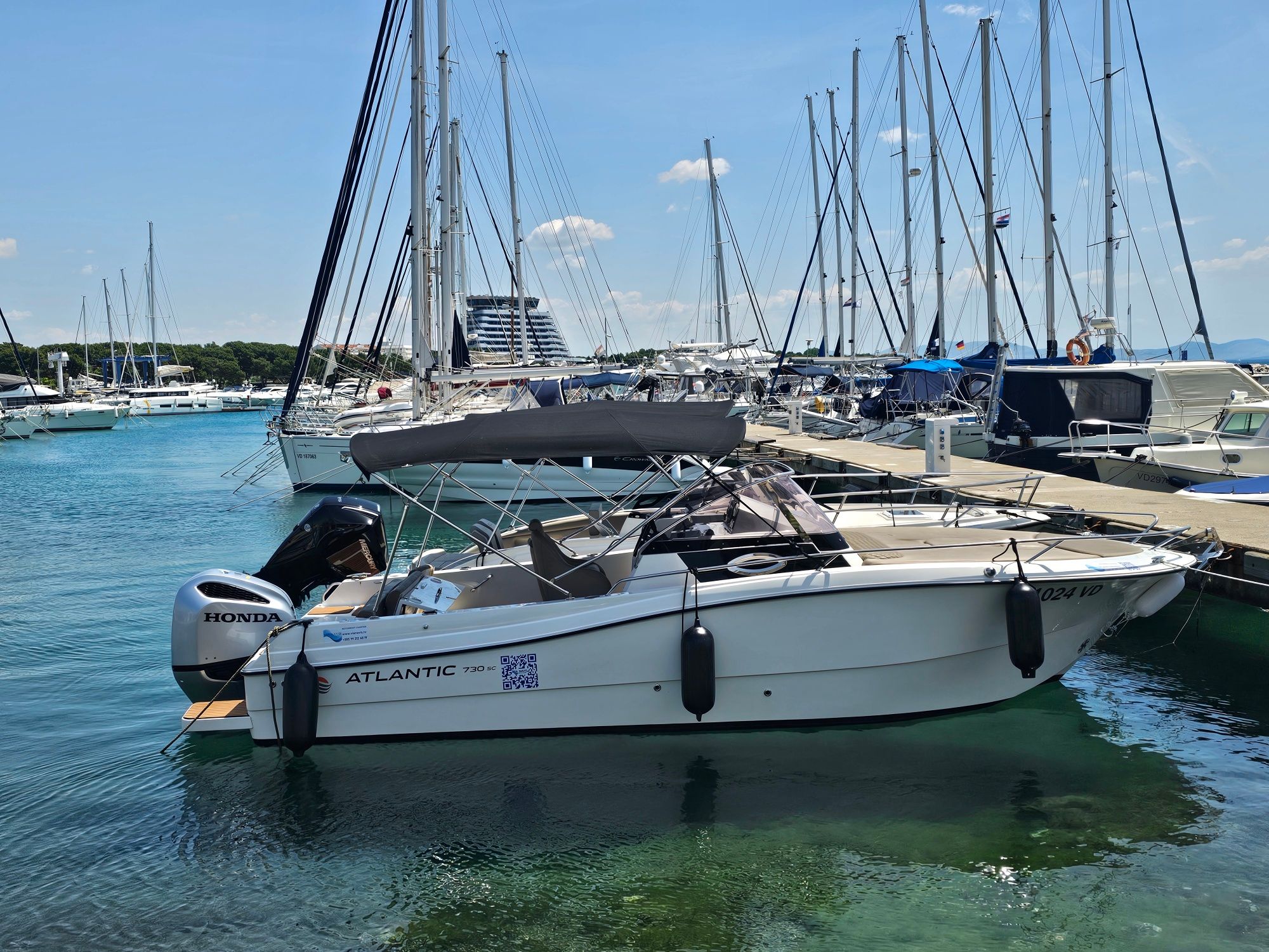 Atlantic Marine 730 | Sun Cruiser
