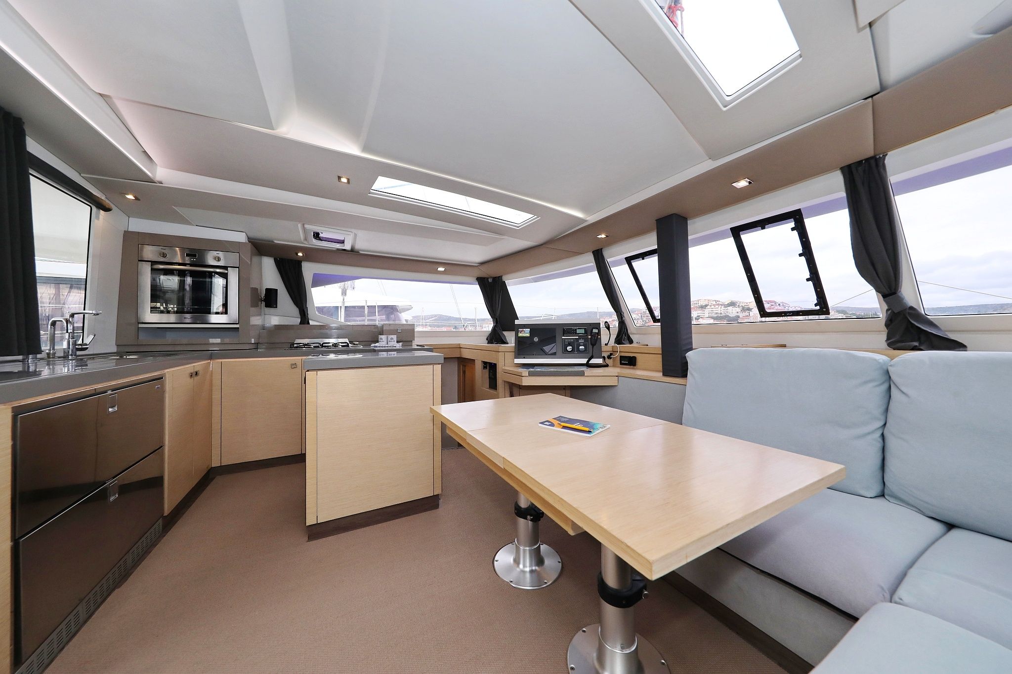 Fountaine Pajot Saona 47 | Martin 5