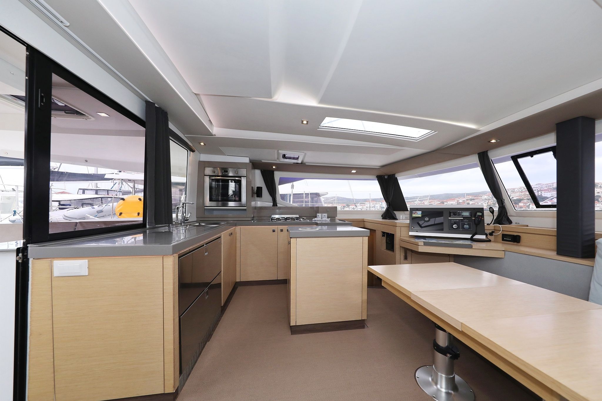 Fountaine Pajot Saona 47 | Martin 5