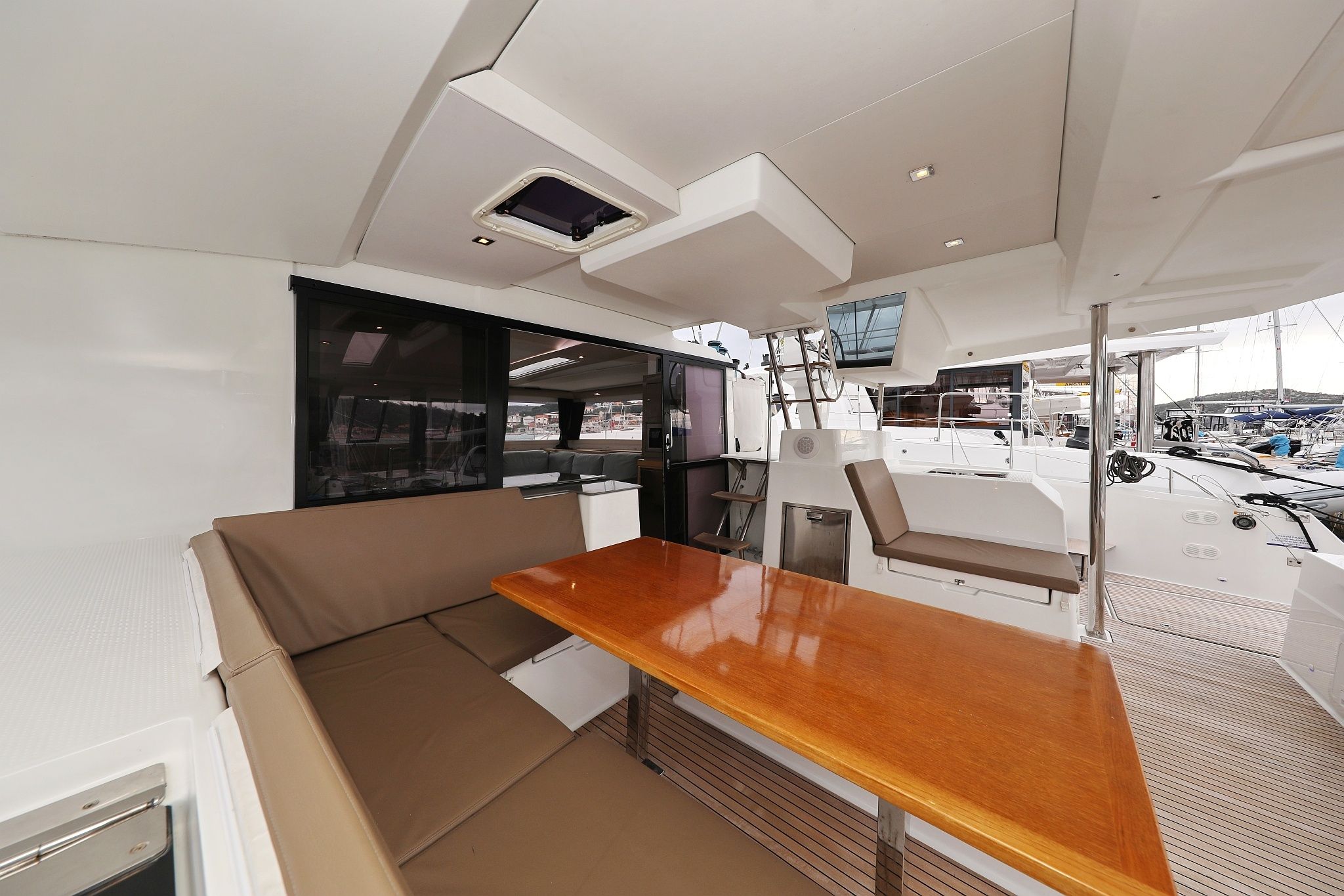 Fountaine Pajot Saona 47 | Martin 5