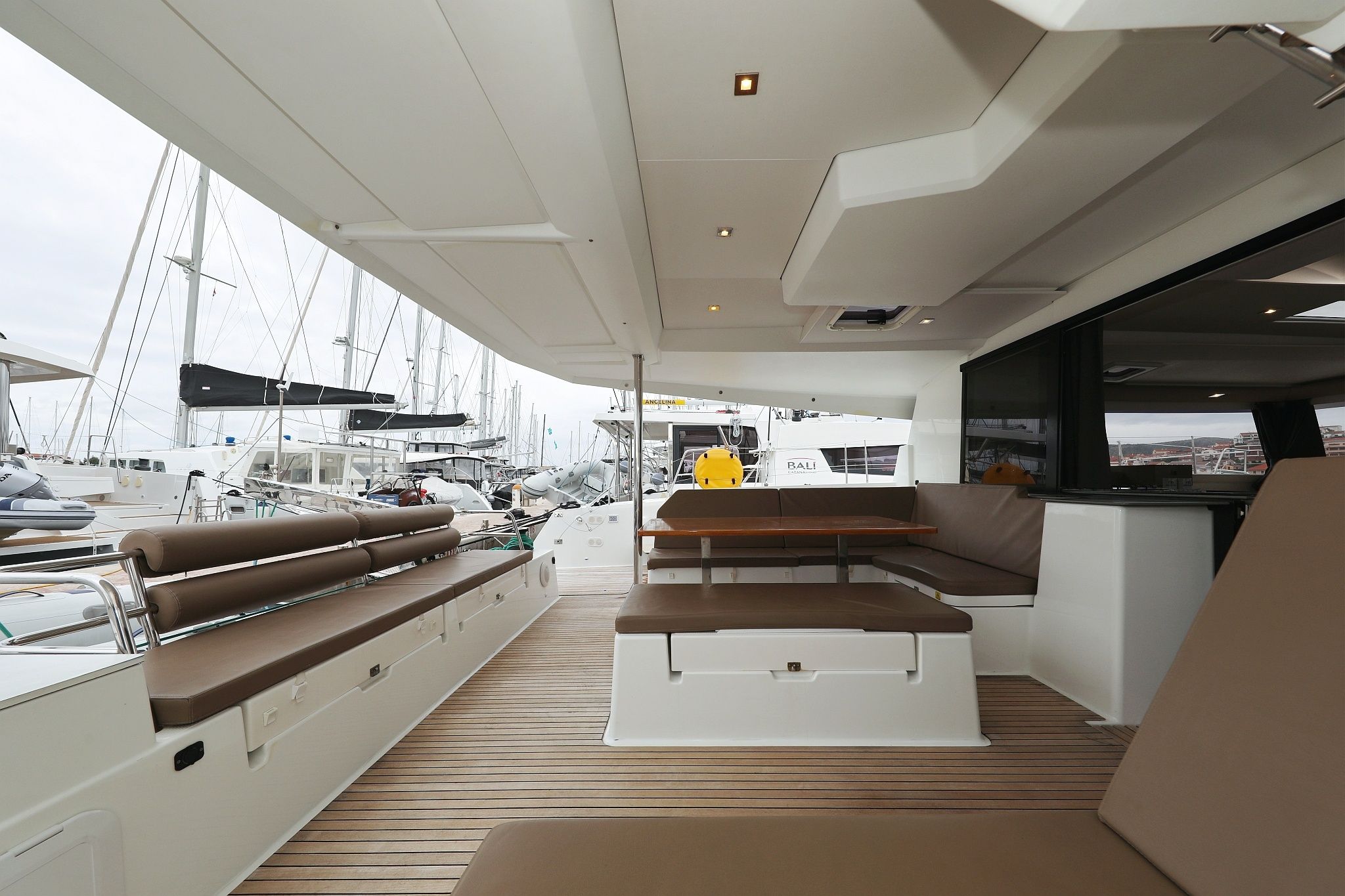 Fountaine Pajot Saona 47 | Martin 5