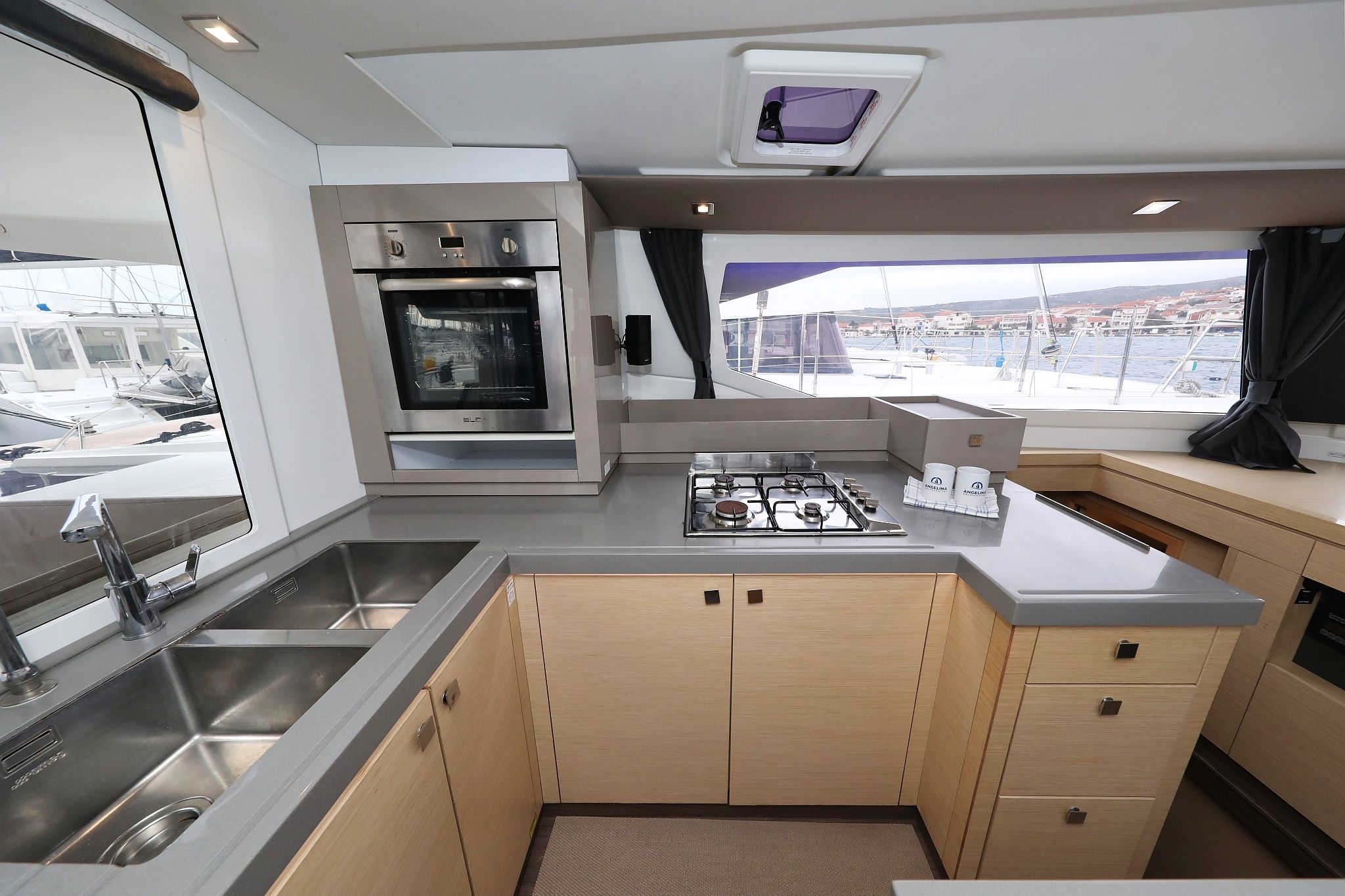 Fountaine Pajot Saona 47 | Martin 5