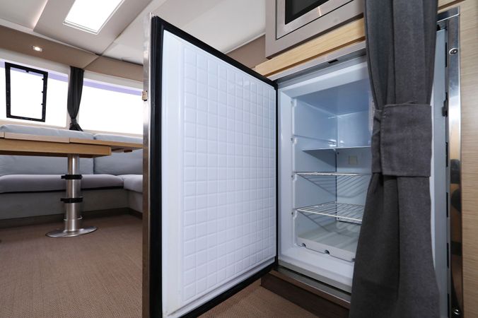 Fountaine Pajot Saona 47 | Martin 5