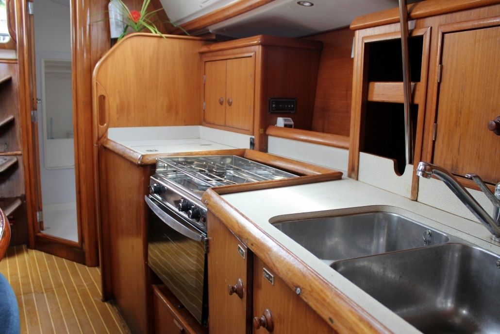 Jeanneau Sun Odyssey 34 | Pelican Pete