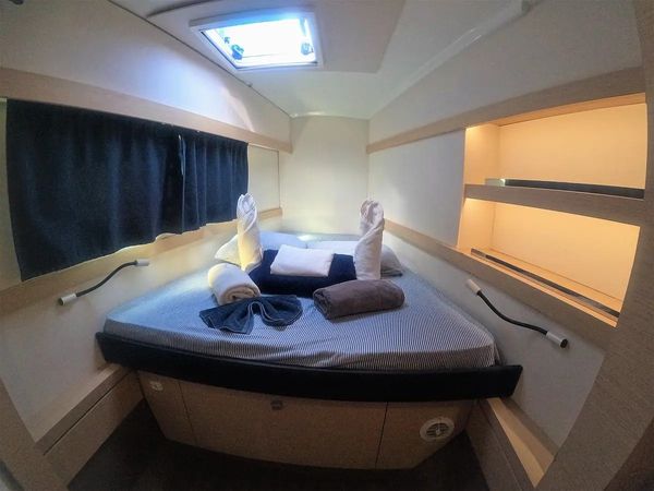 Fountaine Pajot Lucia 40 | La Merkat