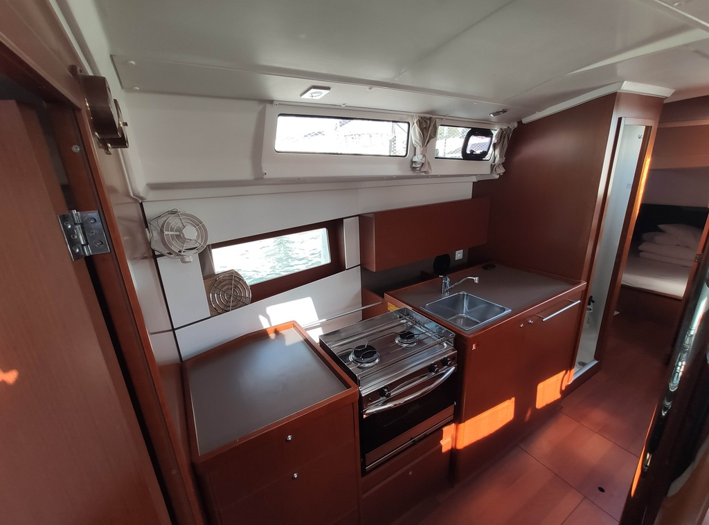 Beneteau Oceanis 38.1 | Citrea