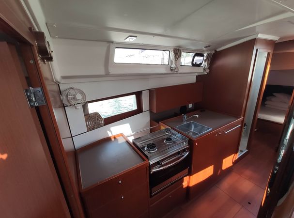 Beneteau Oceanis 38.1 | Citrea