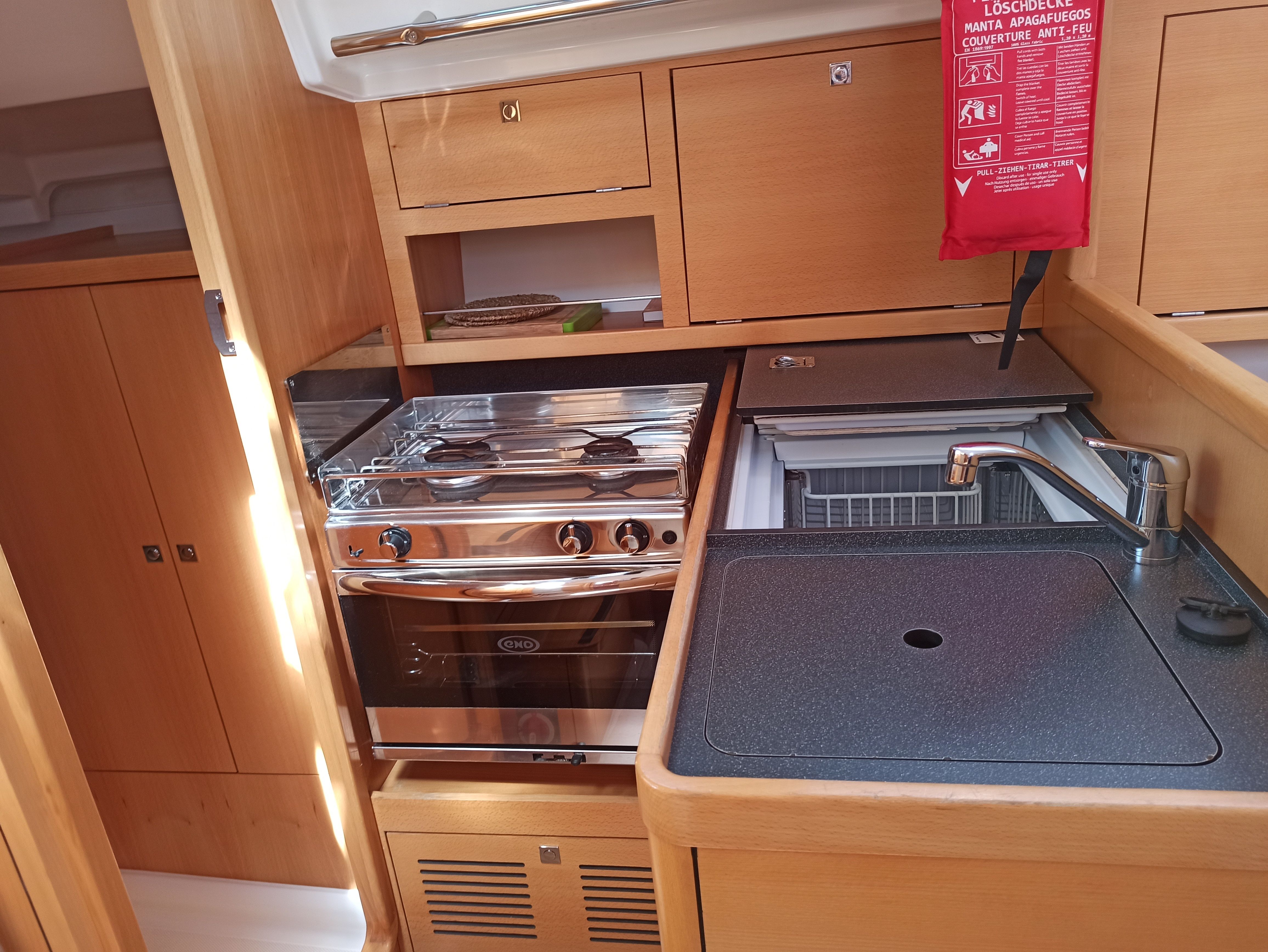 Jeanneau Sun Odyssey 319 | Spider Kiss