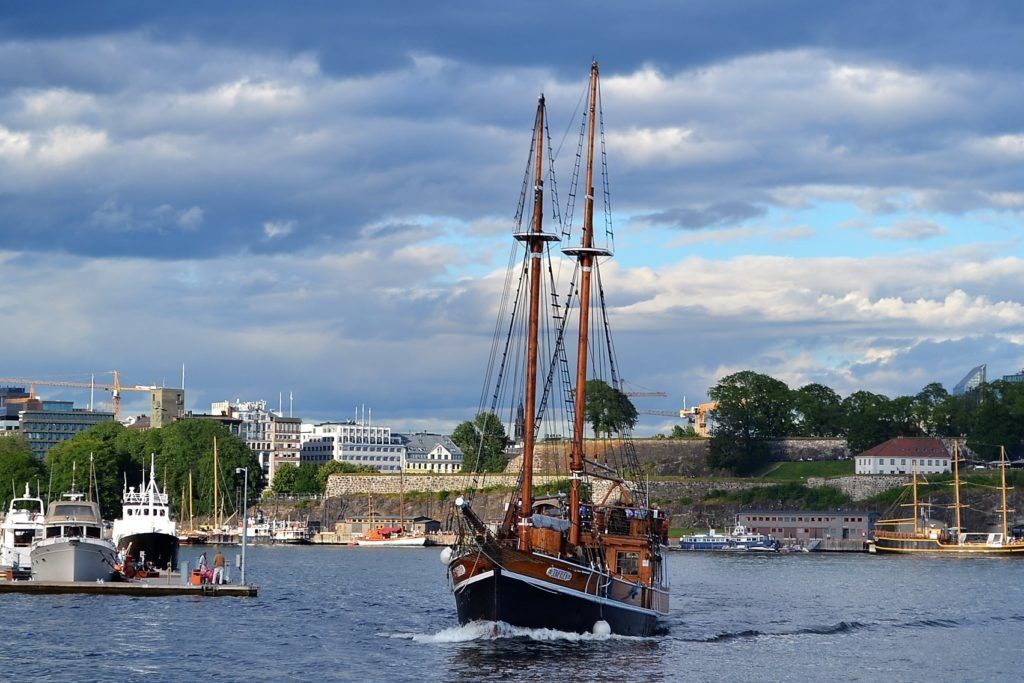 Custom Built 65 | Jomfruen