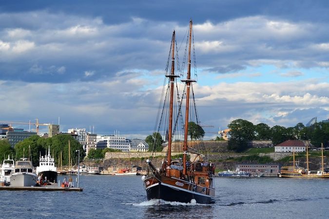 Custom Built 65 | Jomfruen