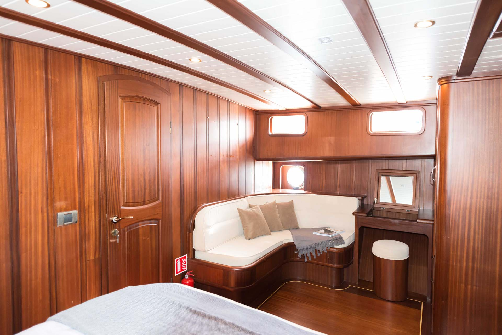 Ark Yachts 14 | Primadonna