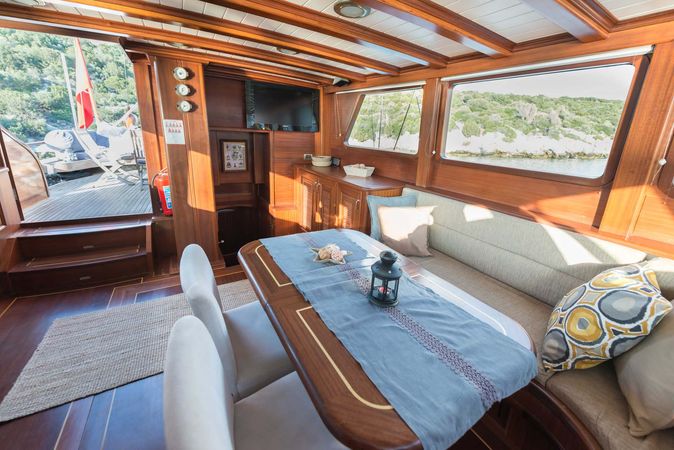 Ark Yachts 14 | Primadonna