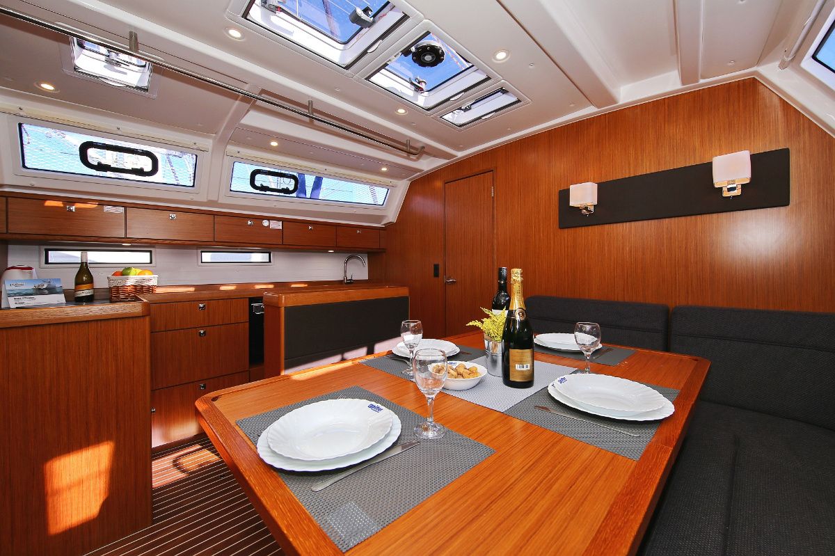 Bavaria Cruiser 46 | Viribus Unitis