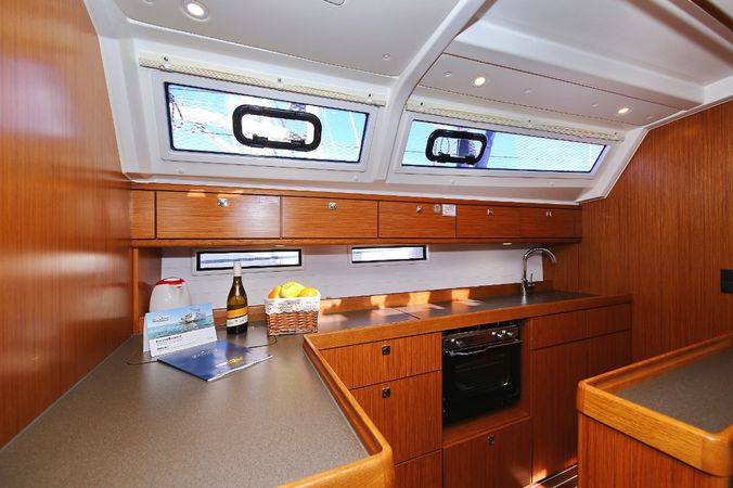 Bavaria Cruiser 46 | Viribus Unitis