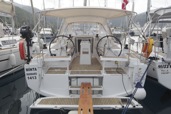 Beneteau Oceanis 35 | Minta