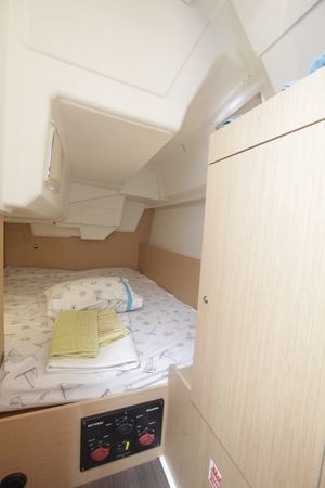 Beneteau Oceanis 35 | Minta