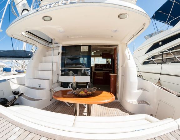 Sea Ray 52 | Voyager