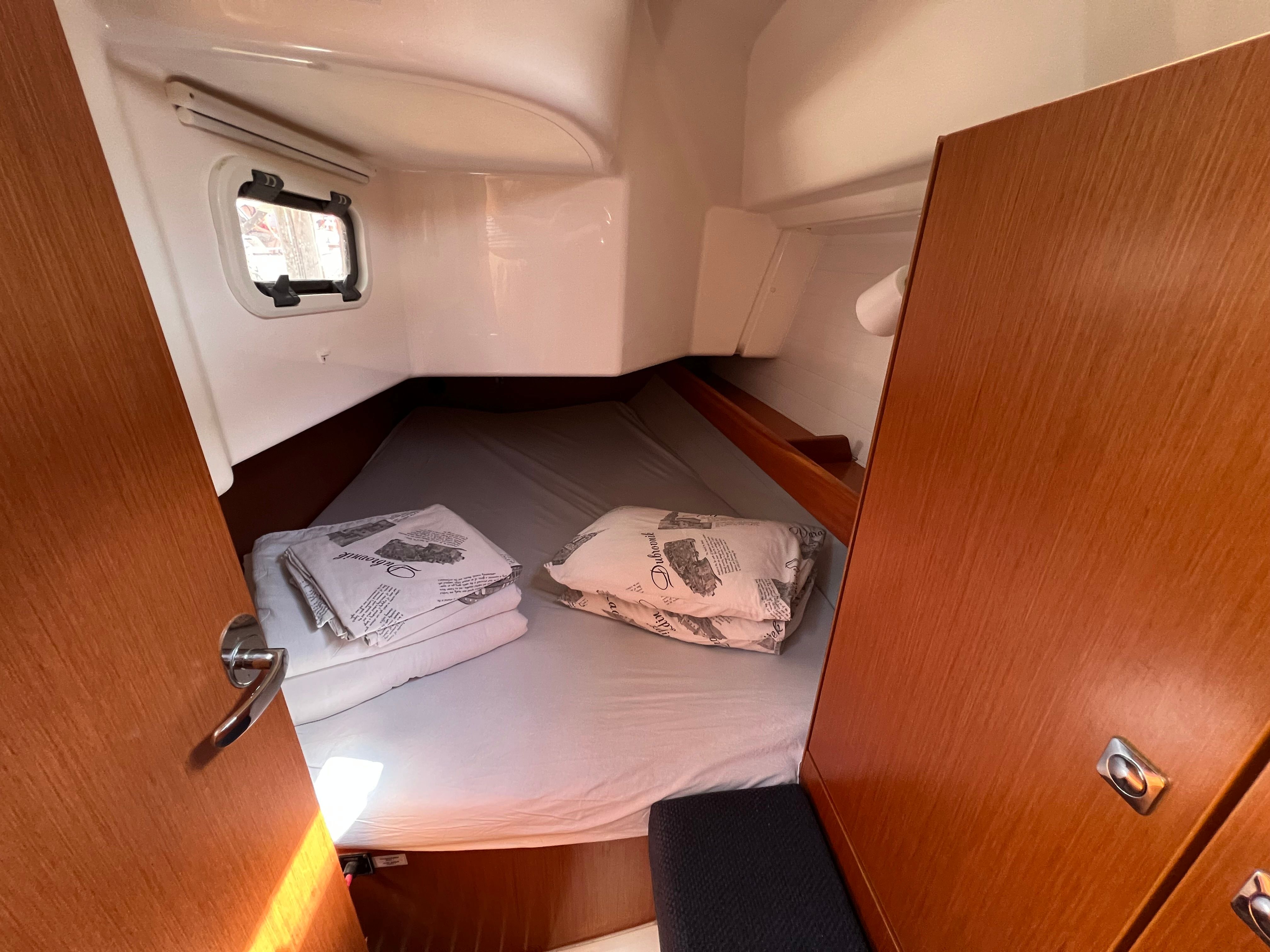 Bavaria Cruiser 34 | Aria