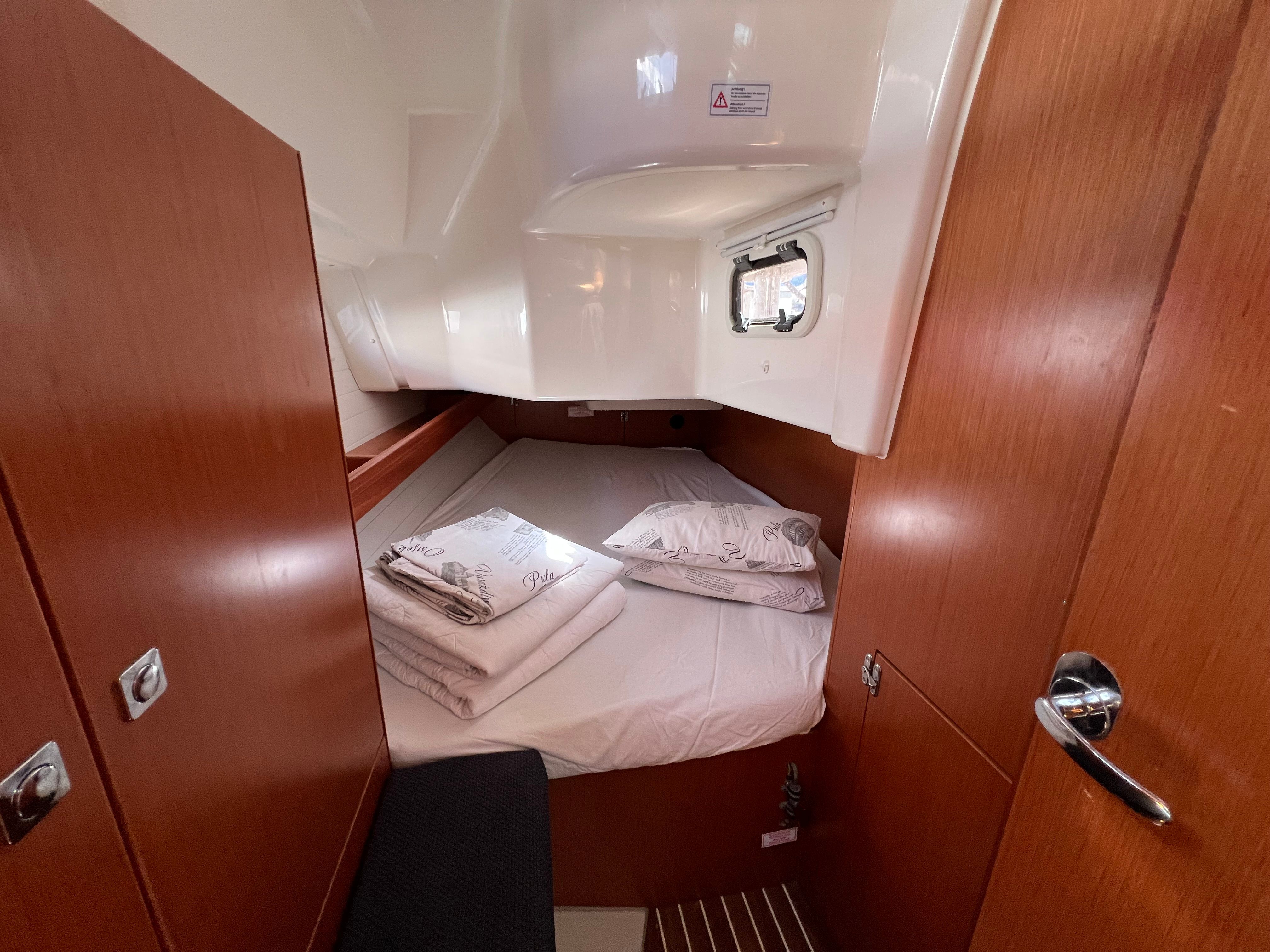 Bavaria Cruiser 34 | Aria