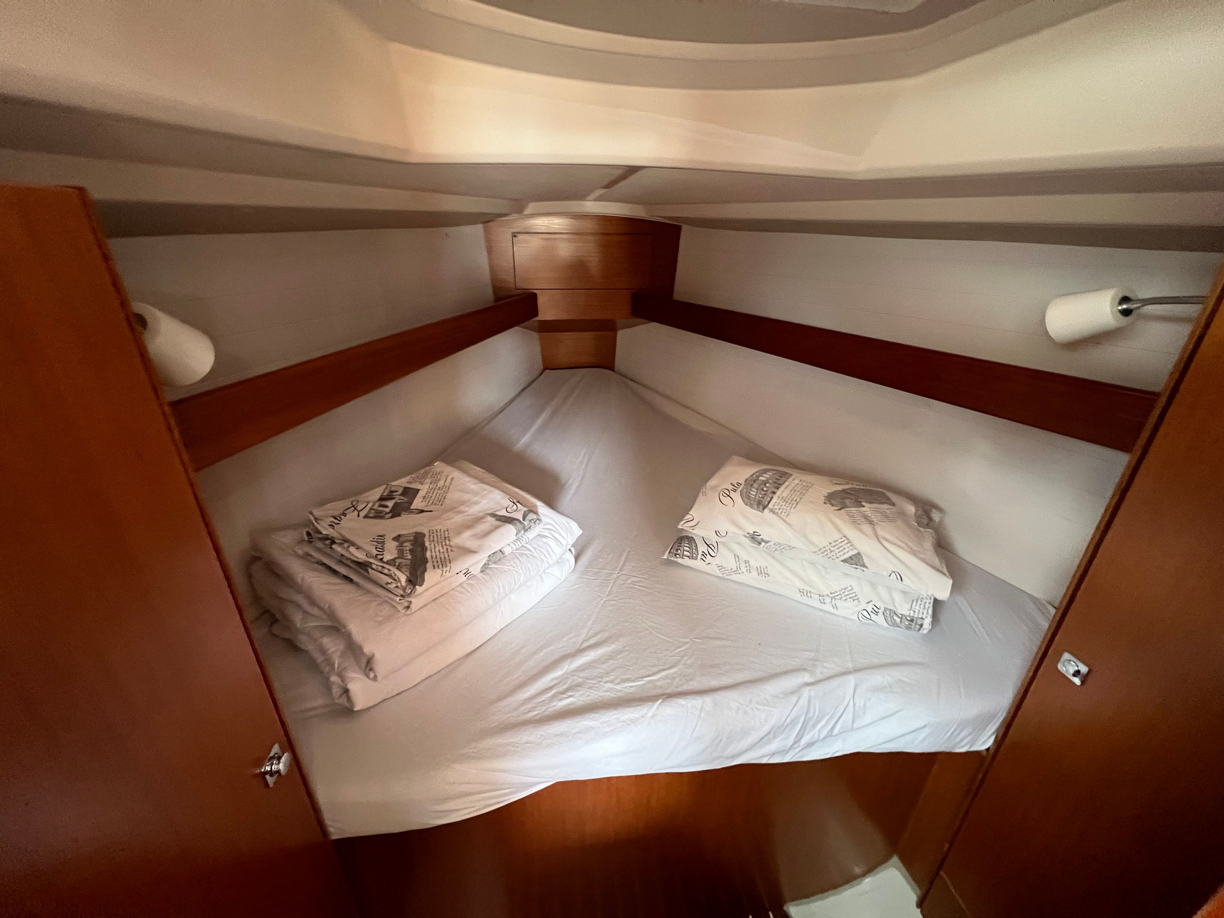 Bavaria Cruiser 34 | Aria