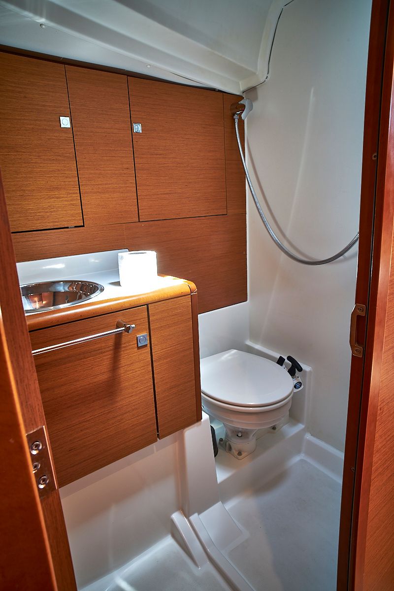 Jeanneau Sun Odyssey 449 | Nina