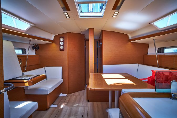 Jeanneau Sun Odyssey 449 | Nina