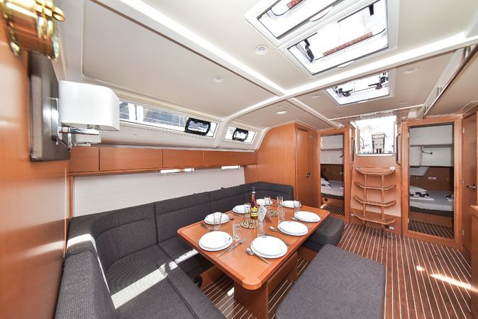 Bavaria Cruiser 51 | Donna 1