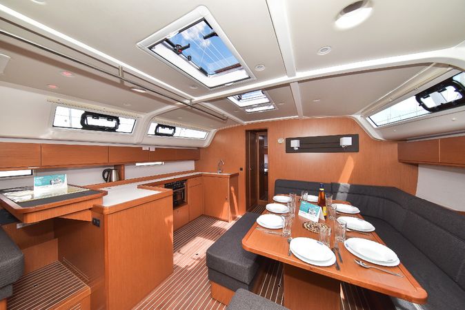 Bavaria Cruiser 51 | Donna 1