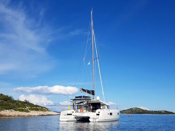 Lagoon 42 | Flying Horst