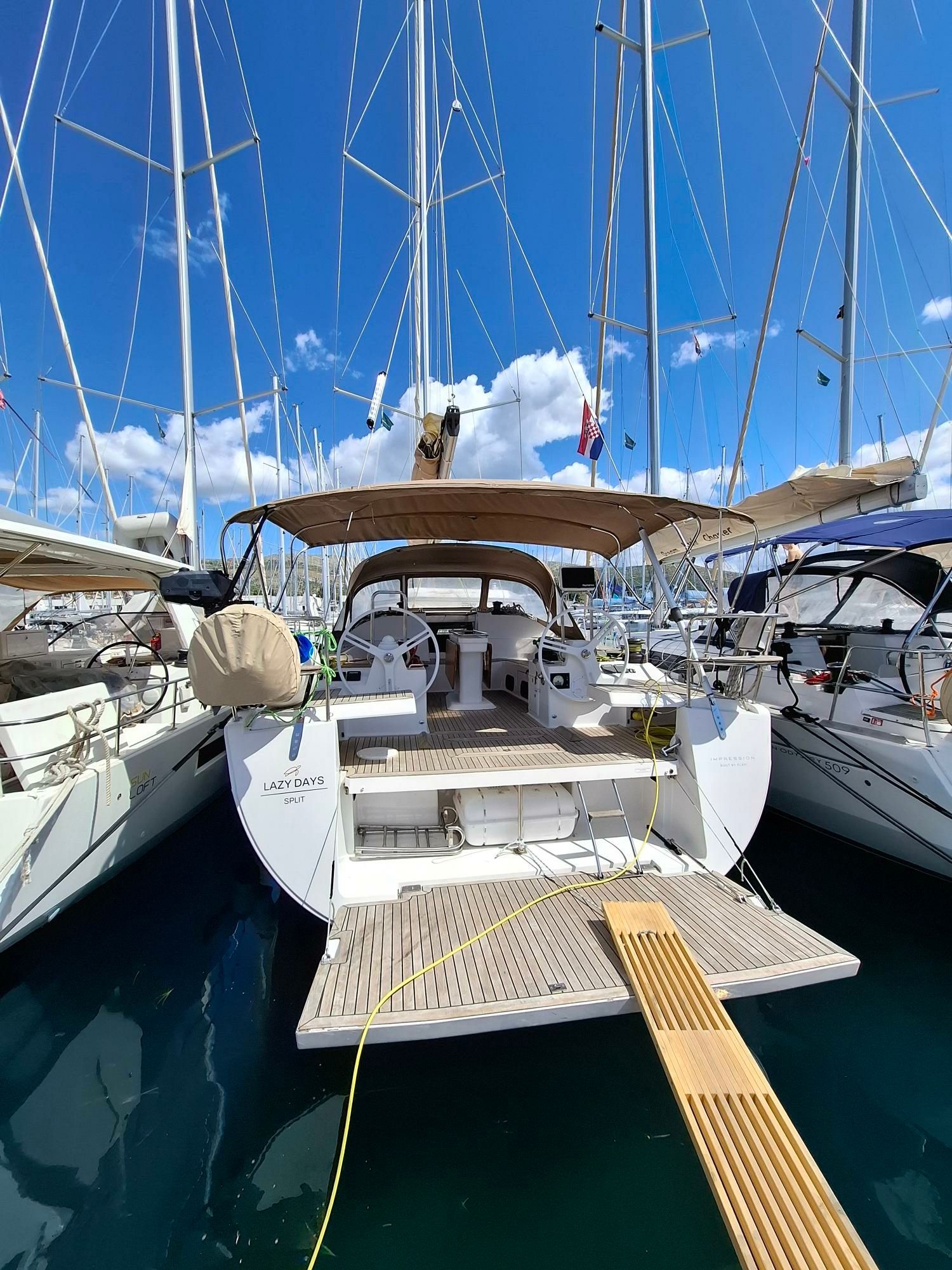 Elan 50 Impression | Lazy Days