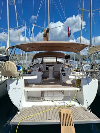 Elan 50 Impression | Lazy Days