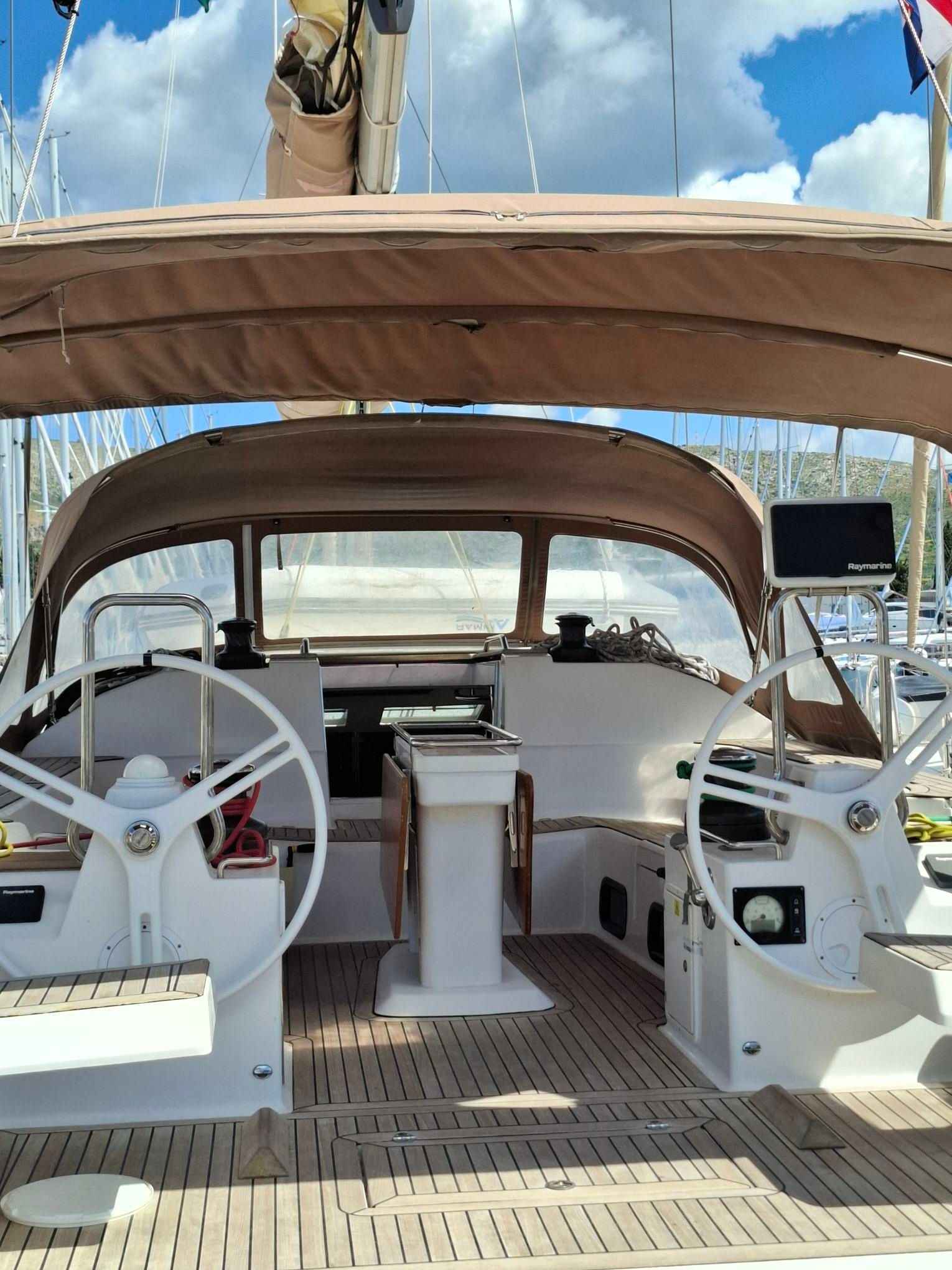 Elan 50 Impression | Lazy Days