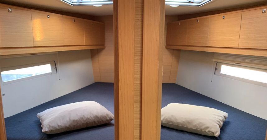 Dufour 520 GL | Greenleaf