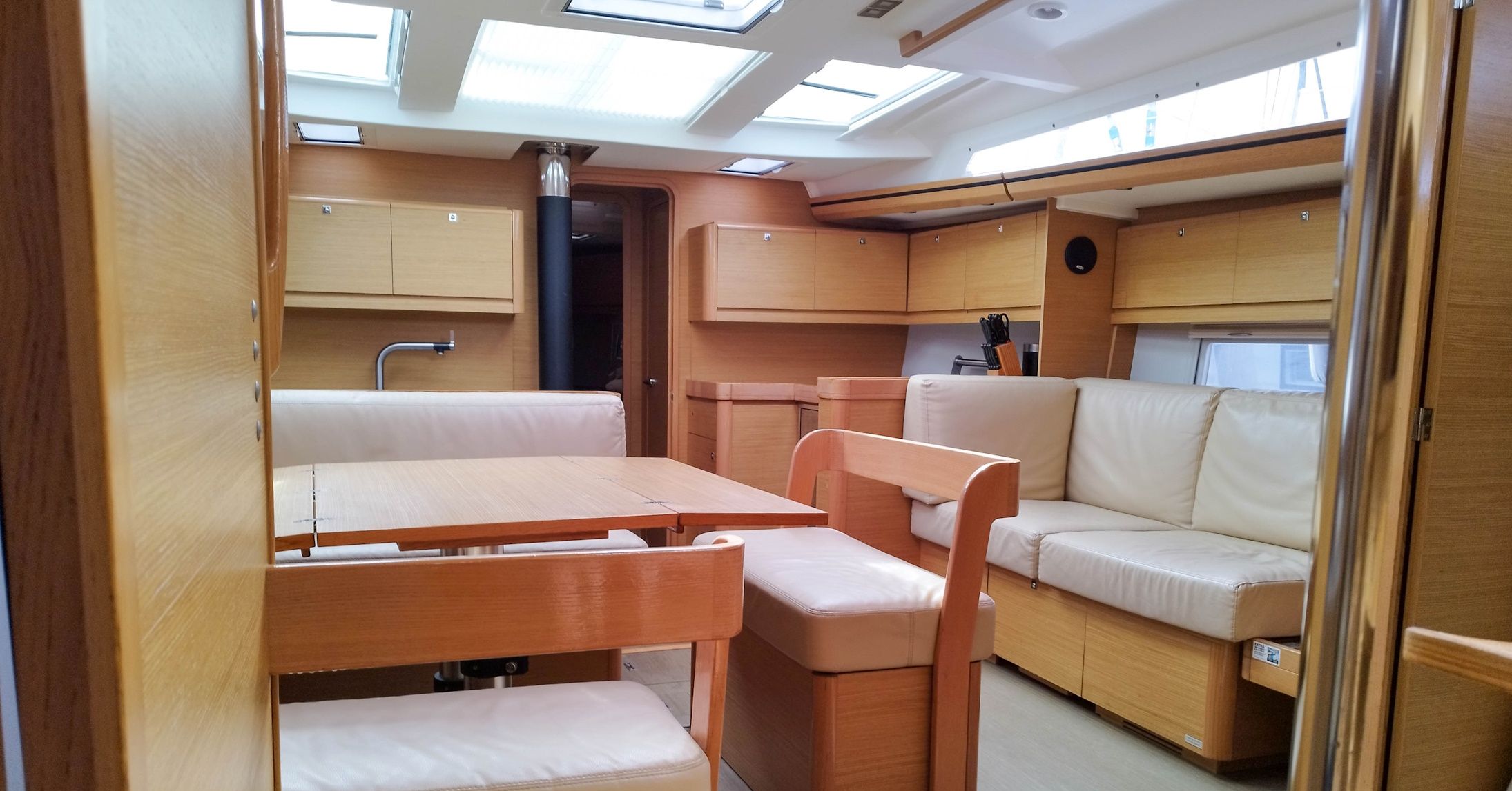 Dufour 520 GL | Greenleaf