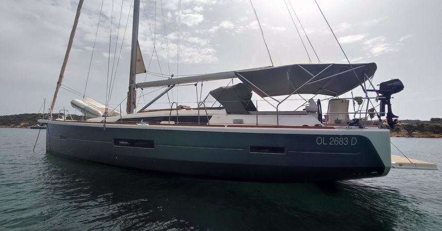 Dufour 520 GL | Greenleaf